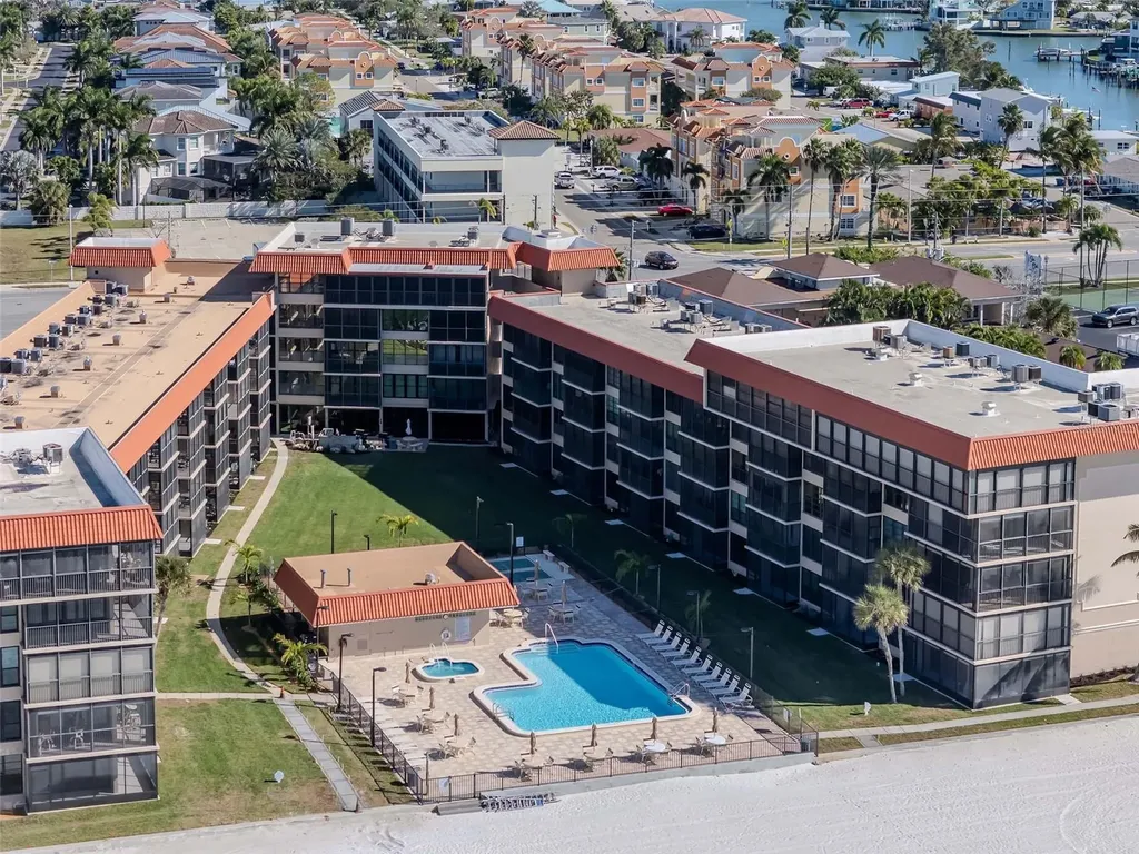 17580 Gulf Boulevard Redington Shores FL 33708