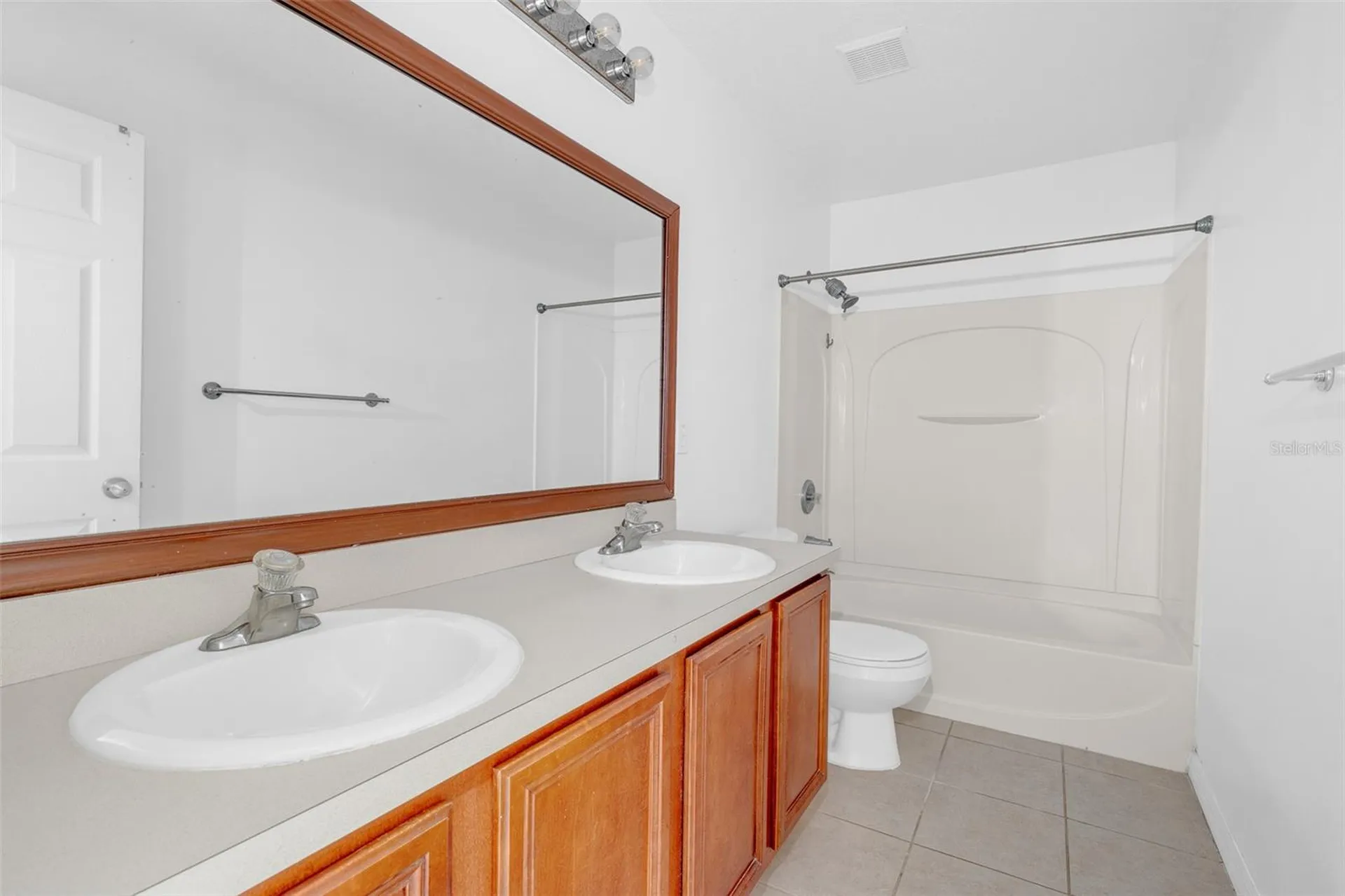 1355 Bella Coola Drive Orlando FL 32828