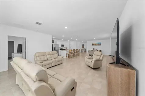 7396 Capstone Drive Groveland FL 34736
