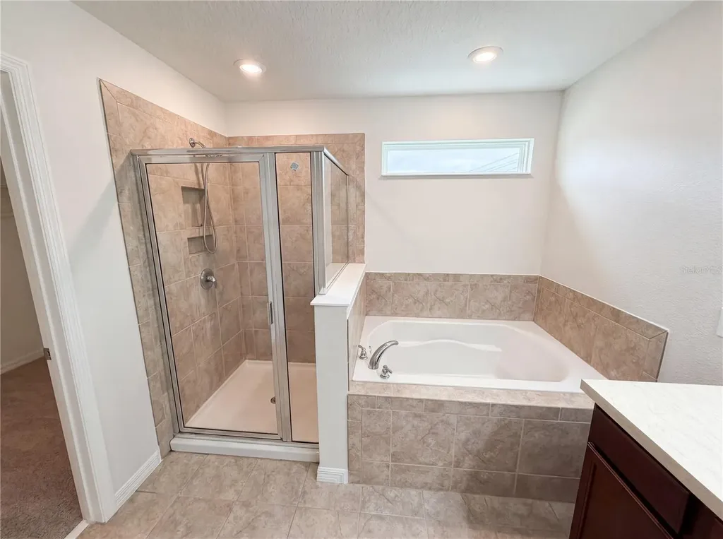 811 Maple Leaf Loop Winter Springs FL 32708