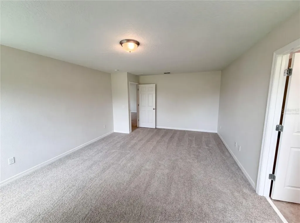 811 Maple Leaf Loop Winter Springs FL 32708
