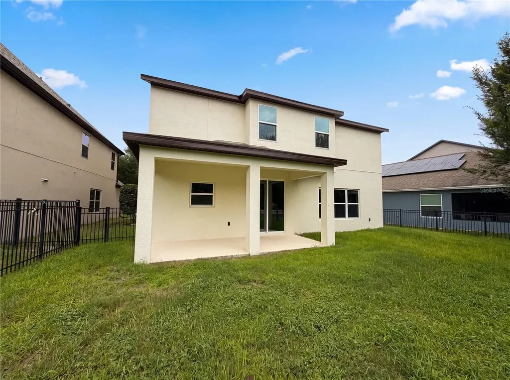 811 Maple Leaf Loop Winter Springs FL 32708