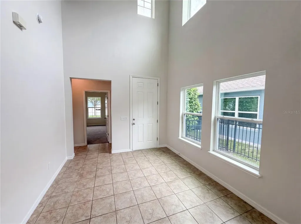 811 Maple Leaf Loop Winter Springs FL 32708