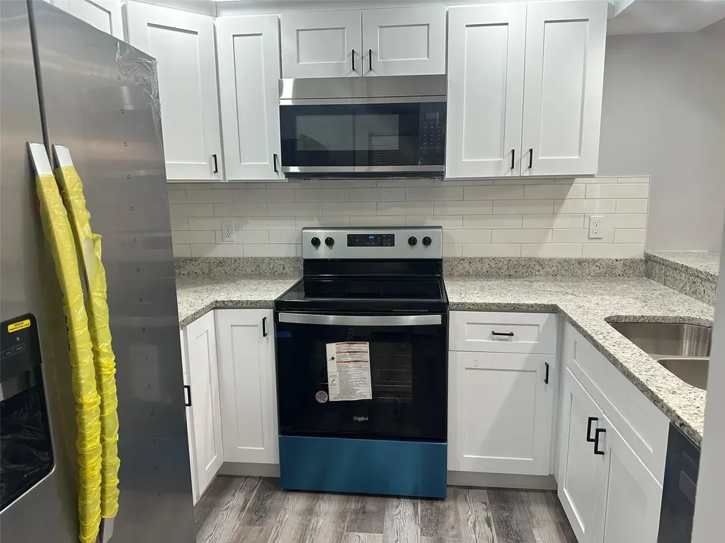 Sarasota FL 34232