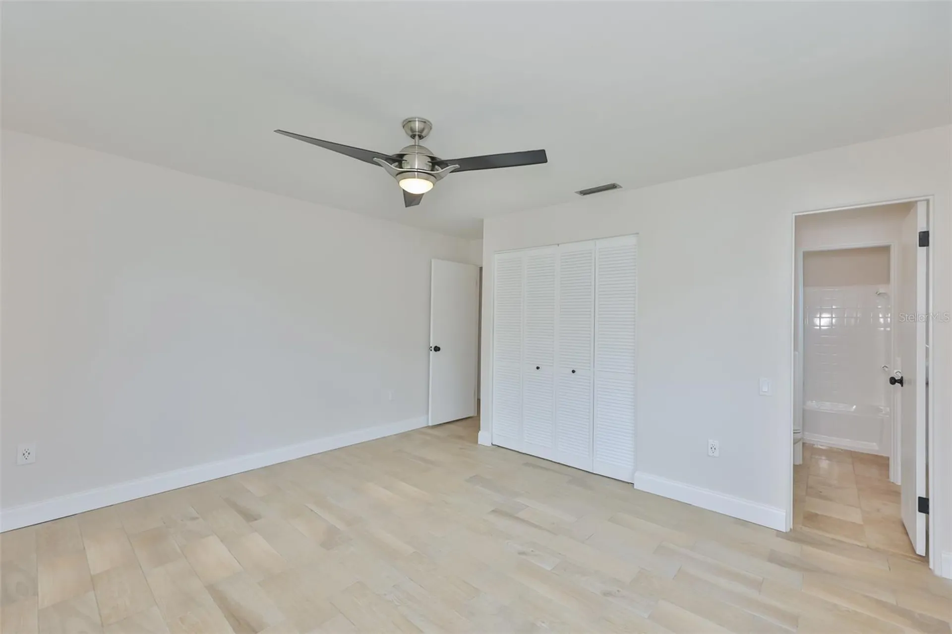 7824 115th Street Seminole FL 33772