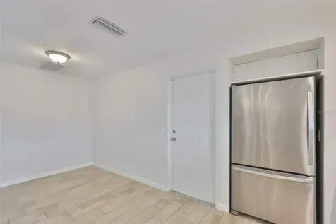 7824 115th Street Seminole FL 33772