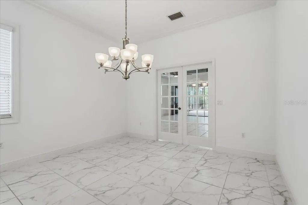 3613 Woodcliff Lake Terrace Sarasota FL 34243