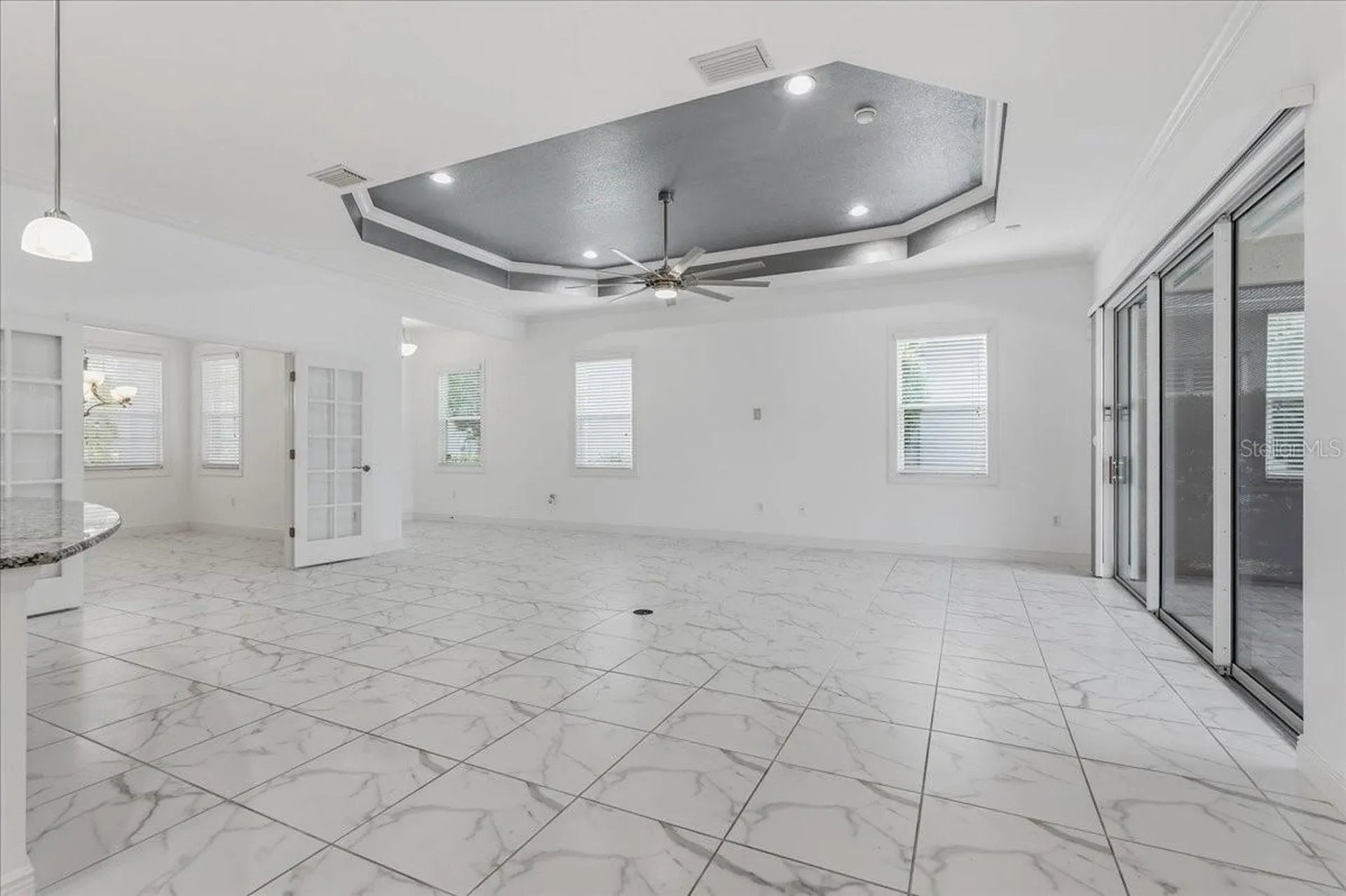 3613 Woodcliff Lake Terrace Sarasota FL 34243