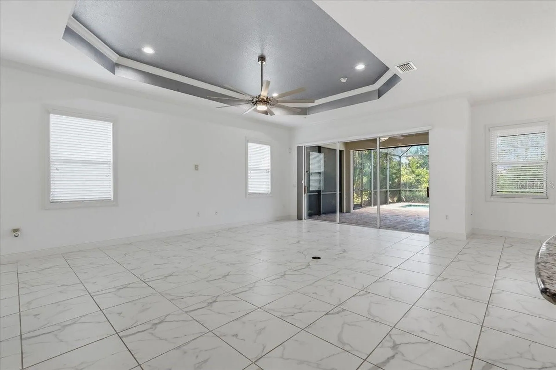 3613 Woodcliff Lake Terrace Sarasota FL 34243