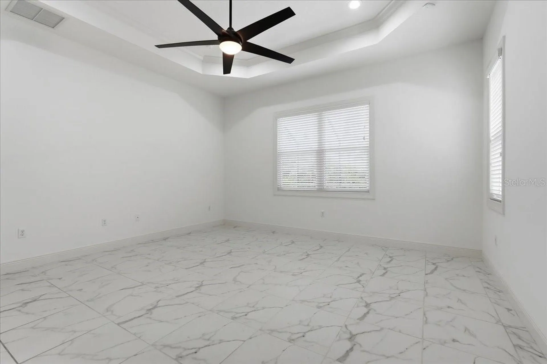 3613 Woodcliff Lake Terrace Sarasota FL 34243