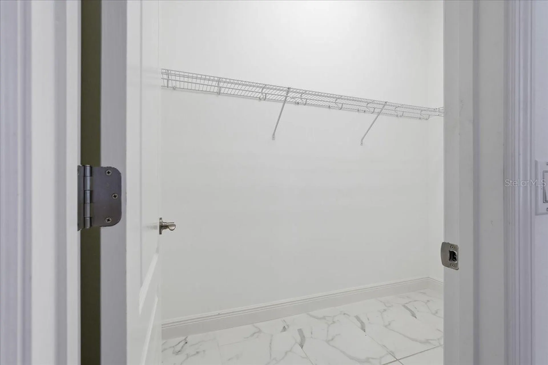 3613 Woodcliff Lake Terrace Sarasota FL 34243