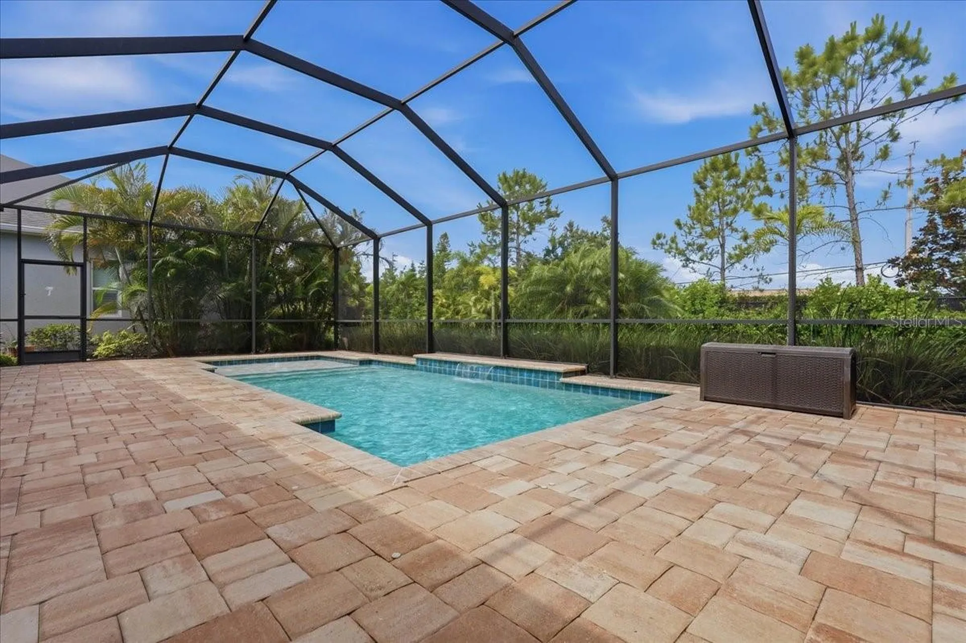 3613 Woodcliff Lake Terrace Sarasota FL 34243