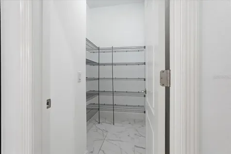 3613 Woodcliff Lake Terrace Sarasota FL 34243