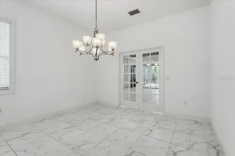 3613 Woodcliff Lake Terrace Sarasota FL 34243