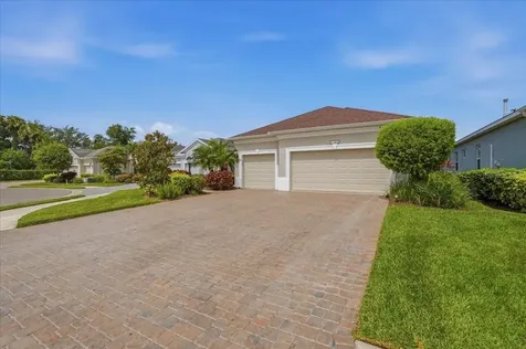3613 Woodcliff Lake Terrace Sarasota FL 34243