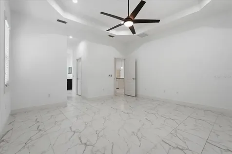 3613 Woodcliff Lake Terrace Sarasota FL 34243