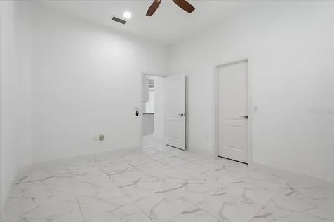 3613 Woodcliff Lake Terrace Sarasota FL 34243