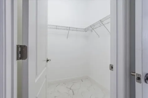3613 Woodcliff Lake Terrace Sarasota FL 34243