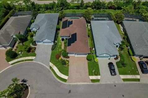 3613 Woodcliff Lake Terrace Sarasota FL 34243
