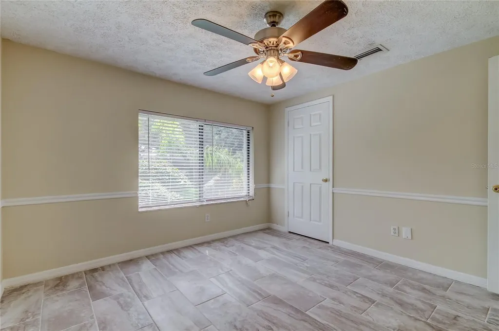 10406 Reclinata Lane Tampa FL 33618