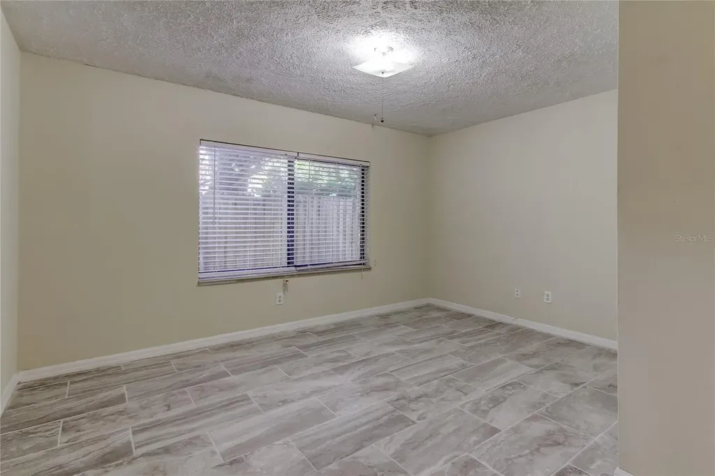 10406 Reclinata Lane Tampa FL 33618