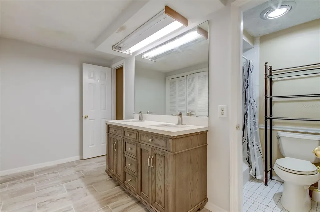 10406 Reclinata Lane Tampa FL 33618