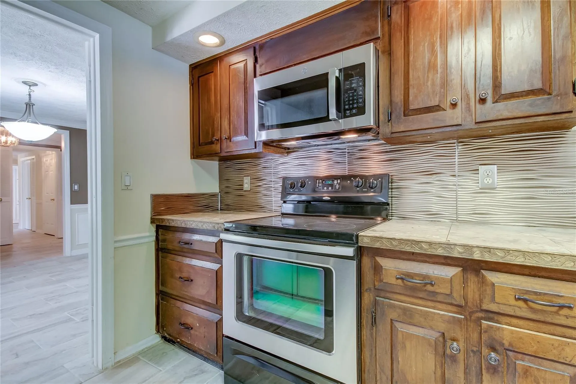 10406 Reclinata Lane Tampa FL 33618