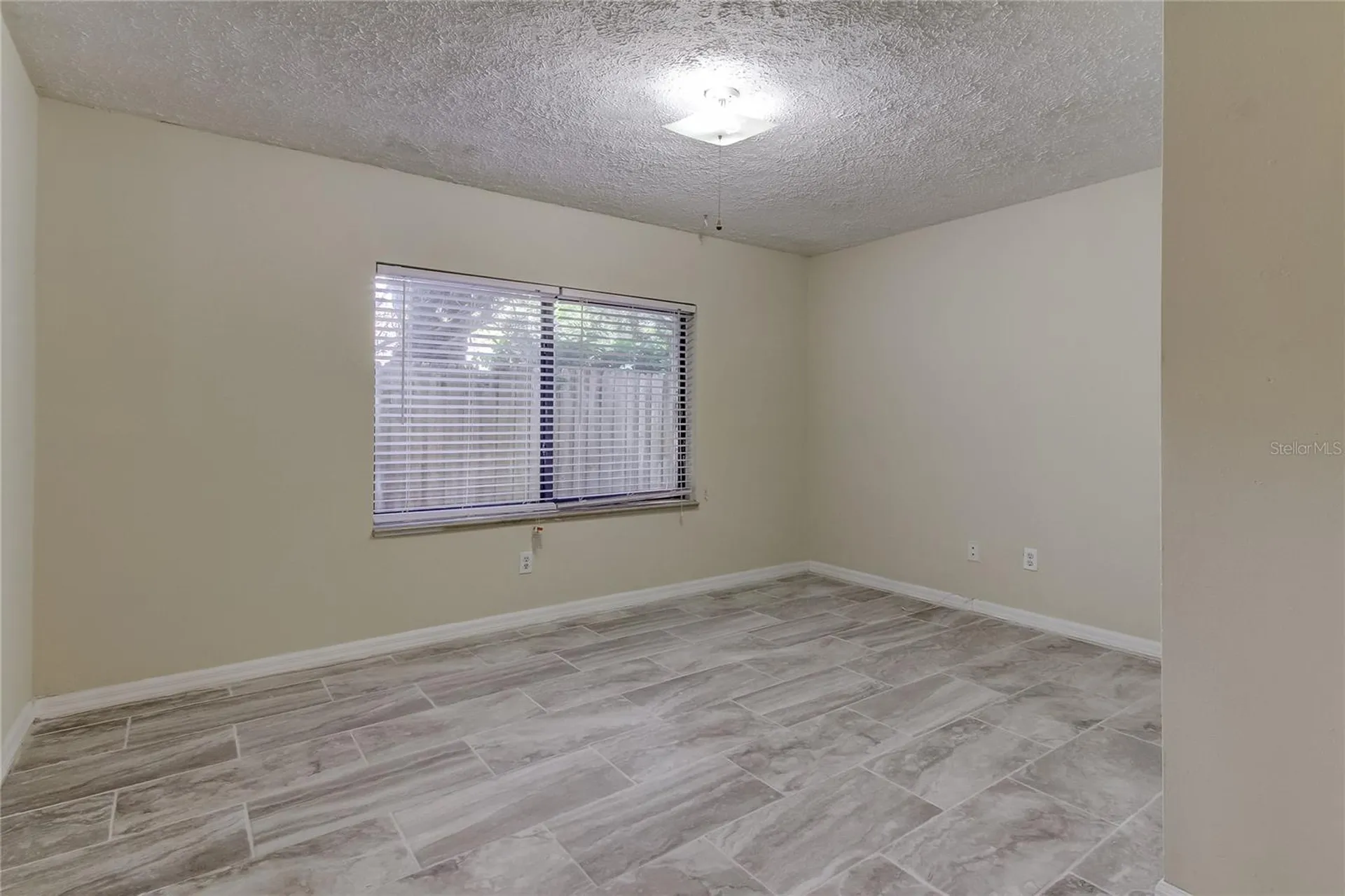 10406 Reclinata Lane Tampa FL 33618
