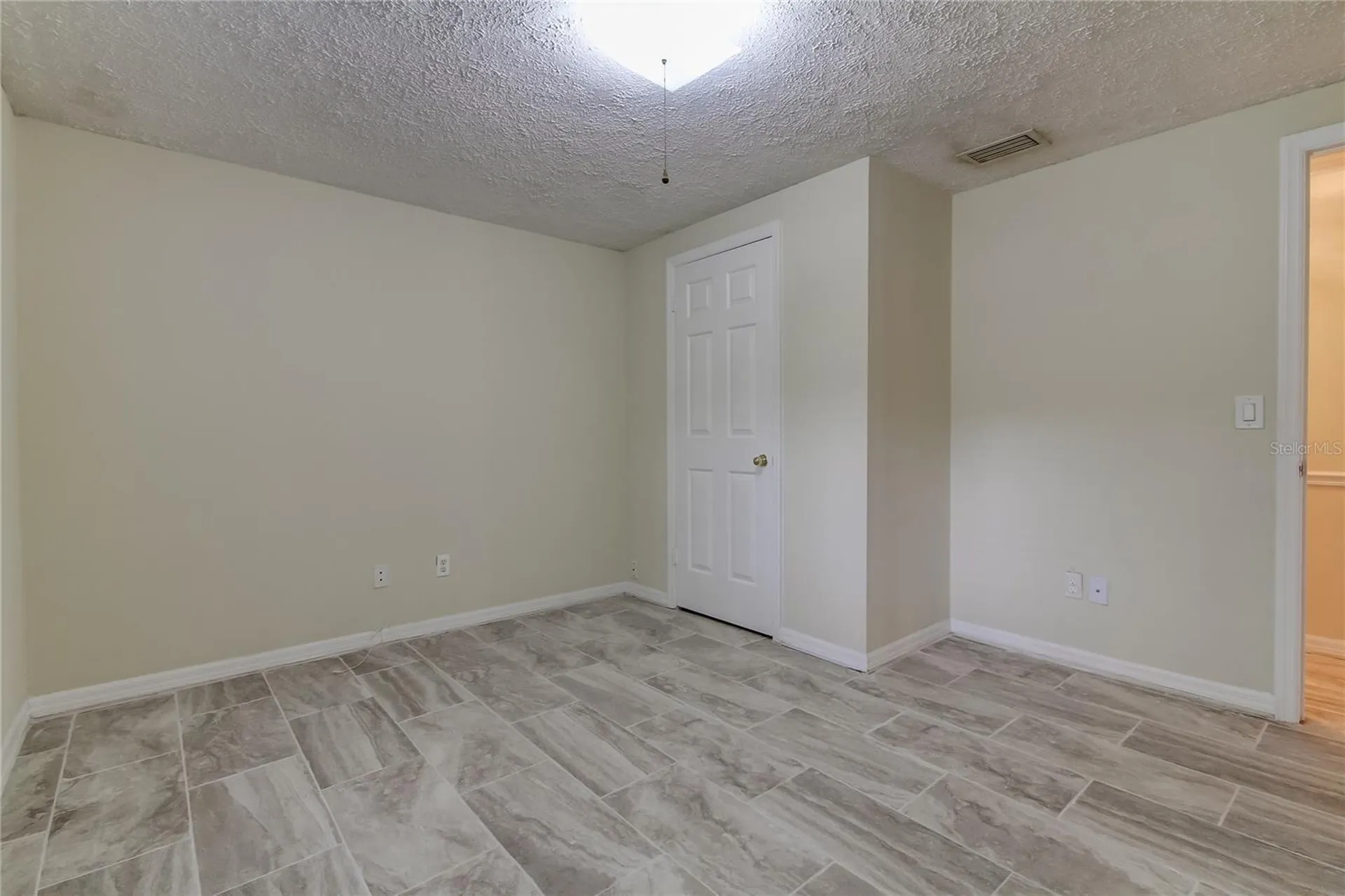 10406 Reclinata Lane Tampa FL 33618