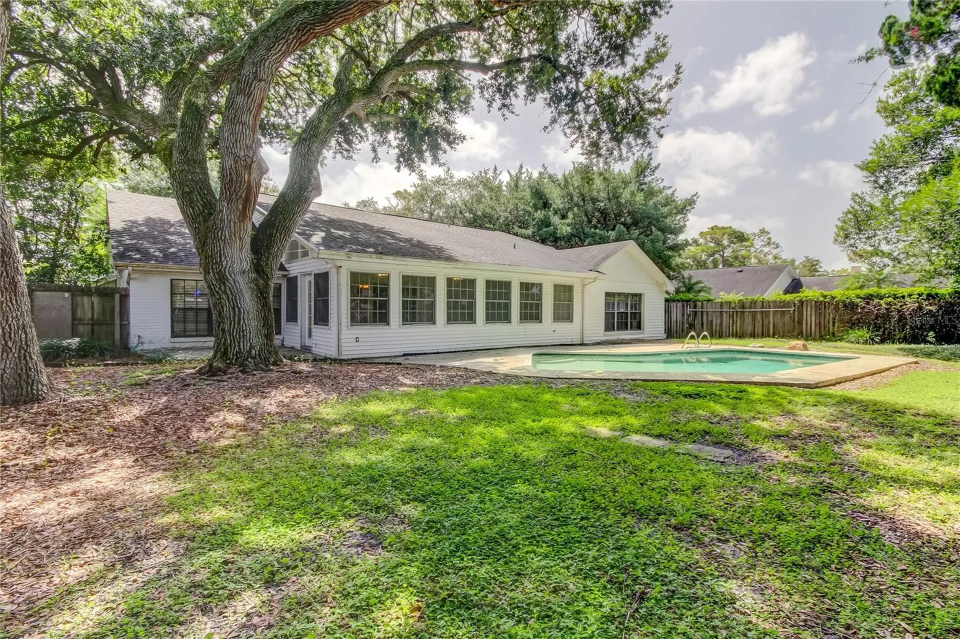 10406 Reclinata Lane Tampa FL 33618
