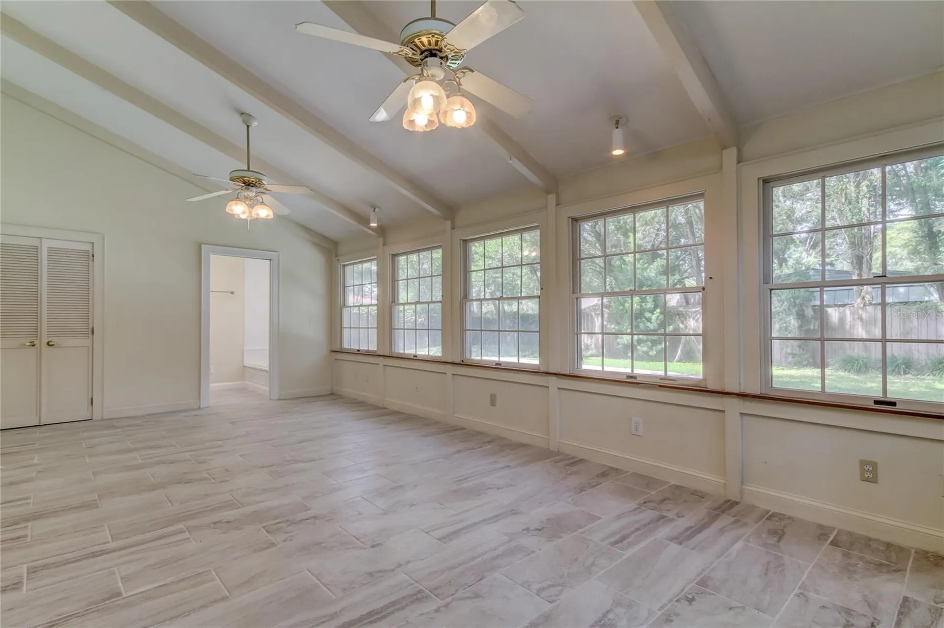 10406 Reclinata Lane Tampa FL 33618