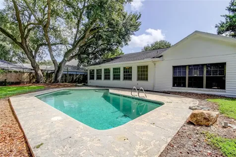 10406 Reclinata Lane Tampa FL 33618