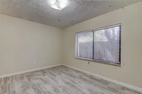 10406 Reclinata Lane Tampa FL 33618