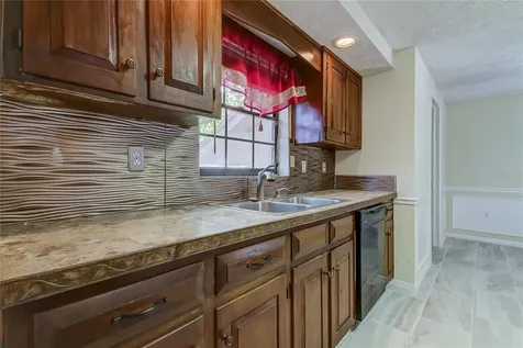 10406 Reclinata Lane Tampa FL 33618