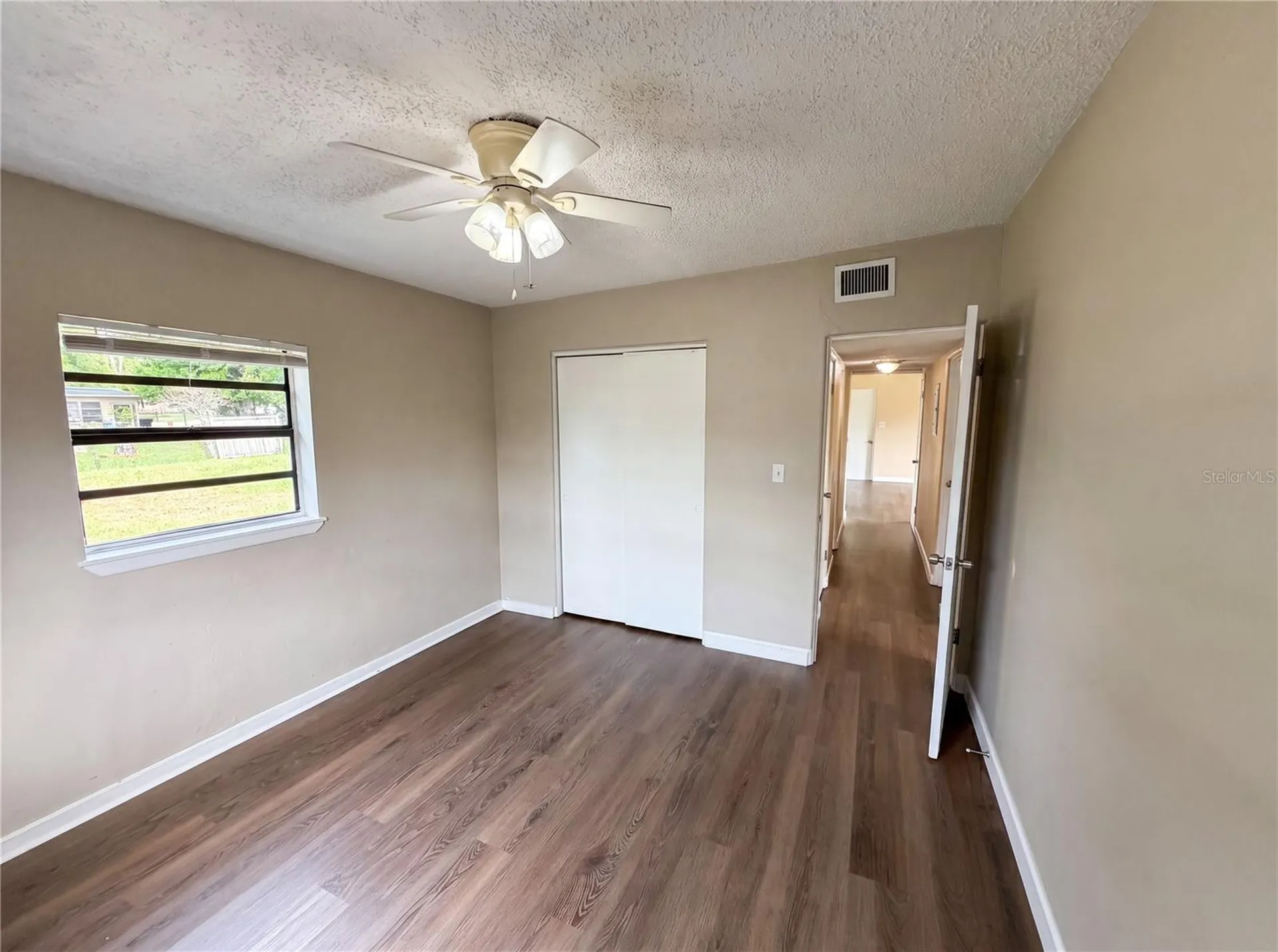 702 S Solandra Drive Orlando FL 32807