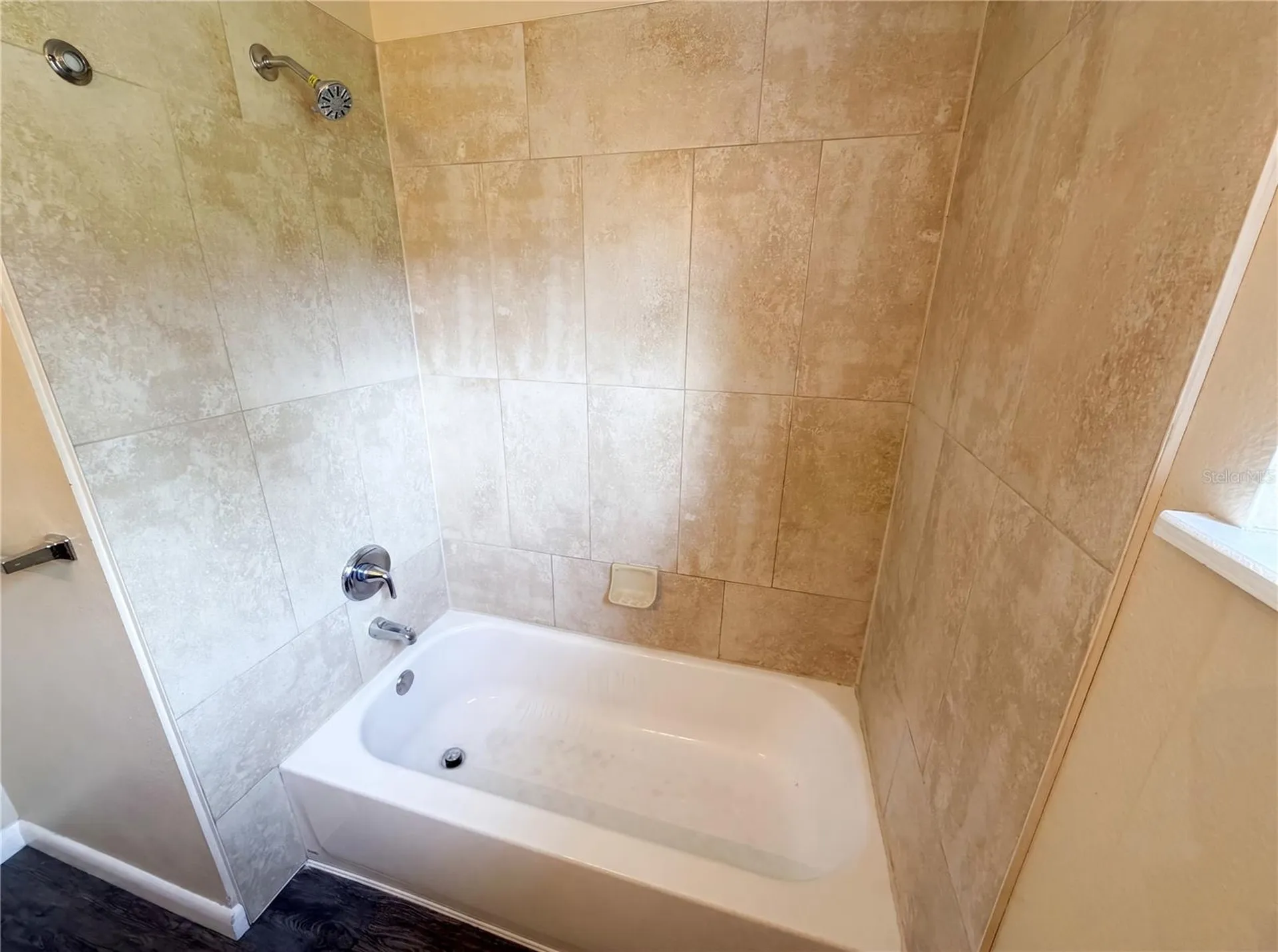 702 S Solandra Drive Orlando FL 32807
