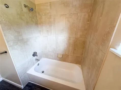 702 S Solandra Drive Orlando FL 32807