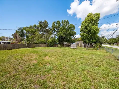 702 S Solandra Drive Orlando FL 32807