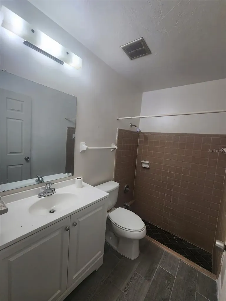 5817 NW 23 Terrace Gainesville FL 32653