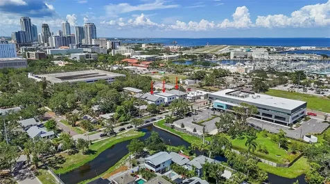 423 11th Avenue S St Petersburg FL 33701