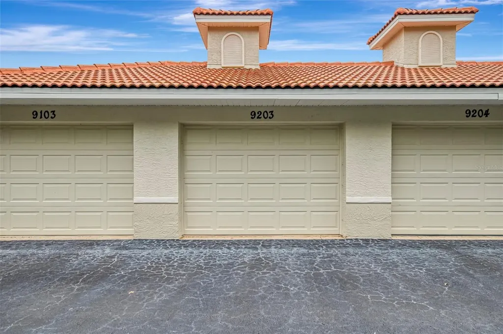 9203 L Pavia Boulevard Venice FL 34292