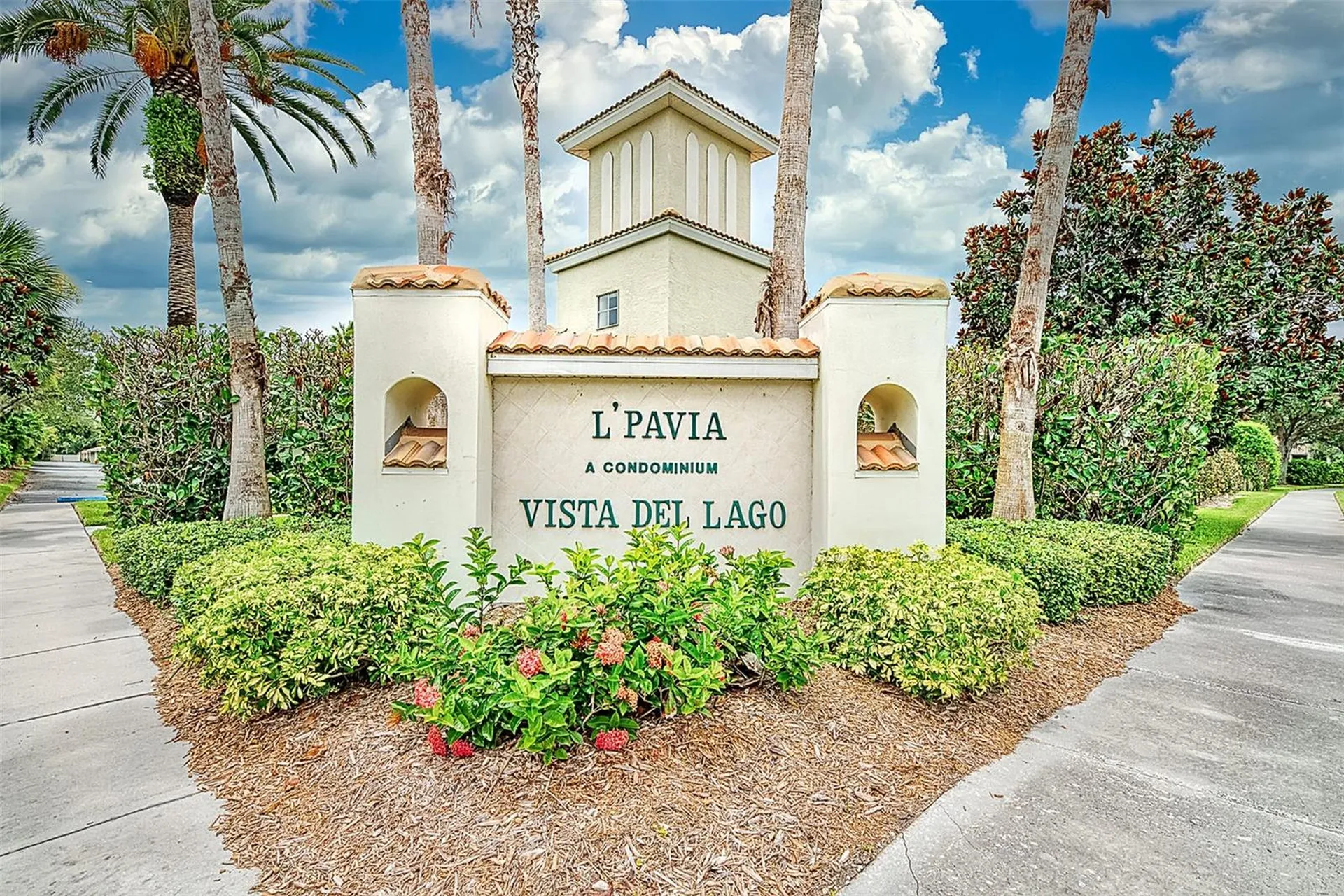 9203 L Pavia Boulevard Venice FL 34292