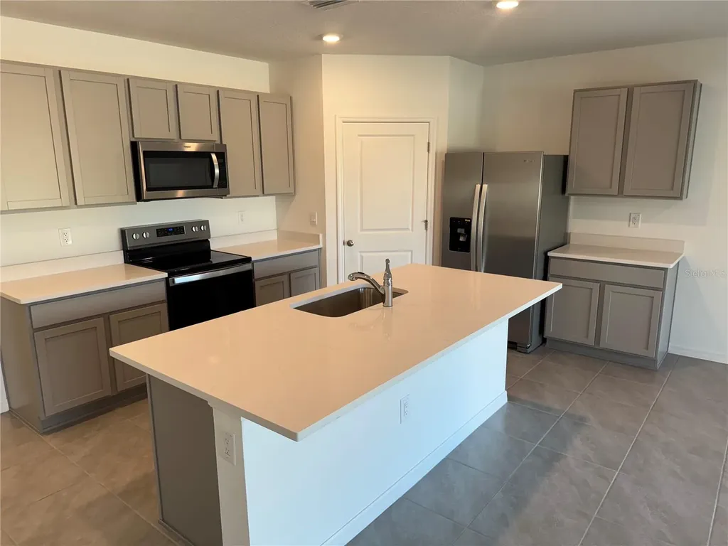 7232 Broad River Avenue Land O Lakes FL 34638