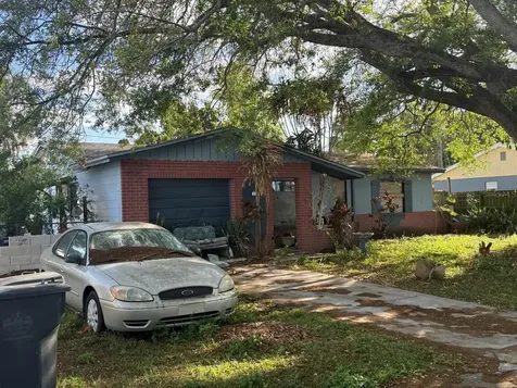 7413 Aripeka Drive Tampa FL 33619