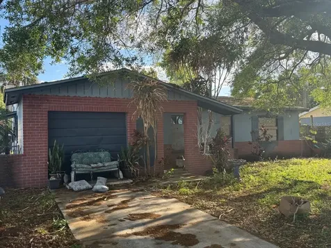 7413 Aripeka Drive Tampa FL 33619