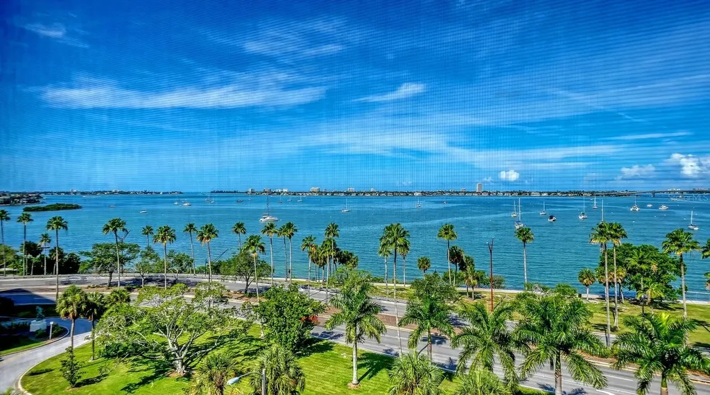 707 S Gulfstream Avenue Sarasota FL 34236