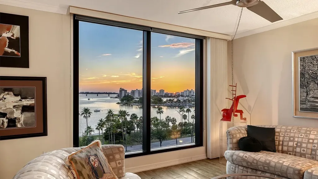 707 S Gulfstream Avenue Sarasota FL 34236
