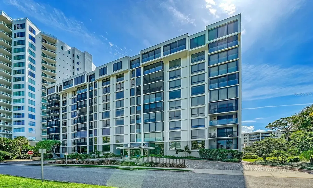 707 S Gulfstream Avenue Sarasota FL 34236