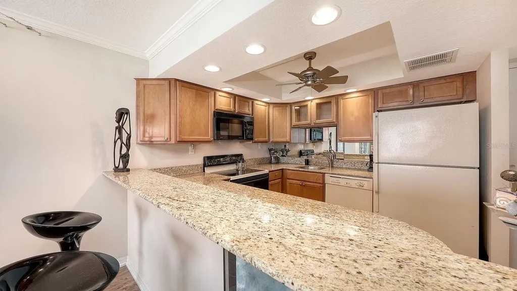 707 S Gulfstream Avenue Sarasota FL 34236