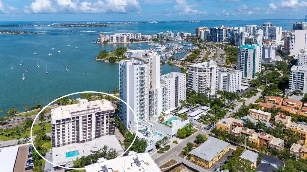 707 S Gulfstream Avenue Sarasota FL 34236